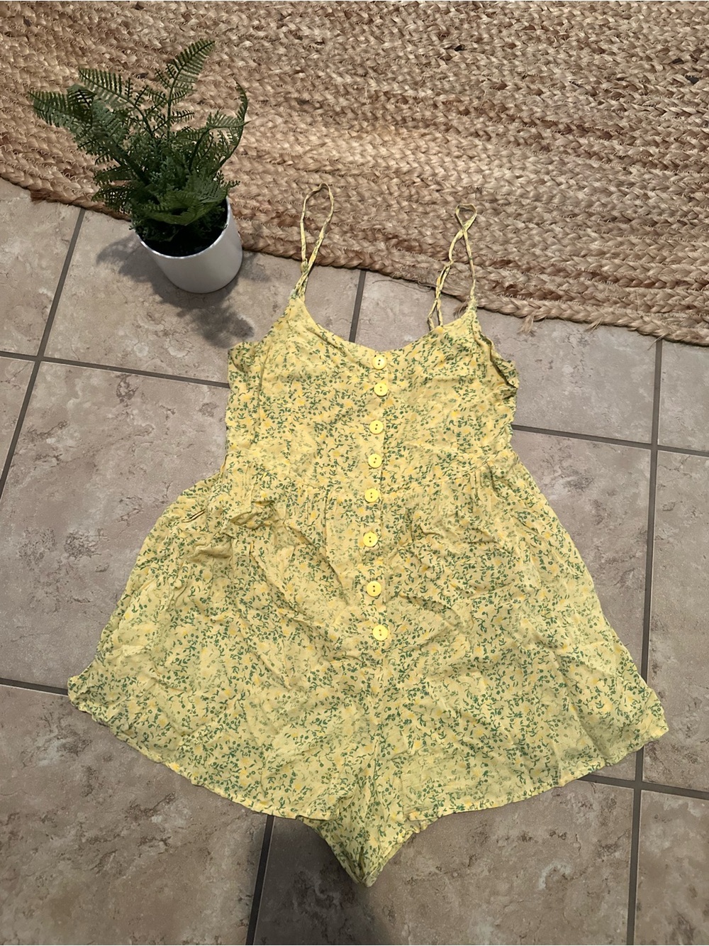 UO FLORAL ROMPER